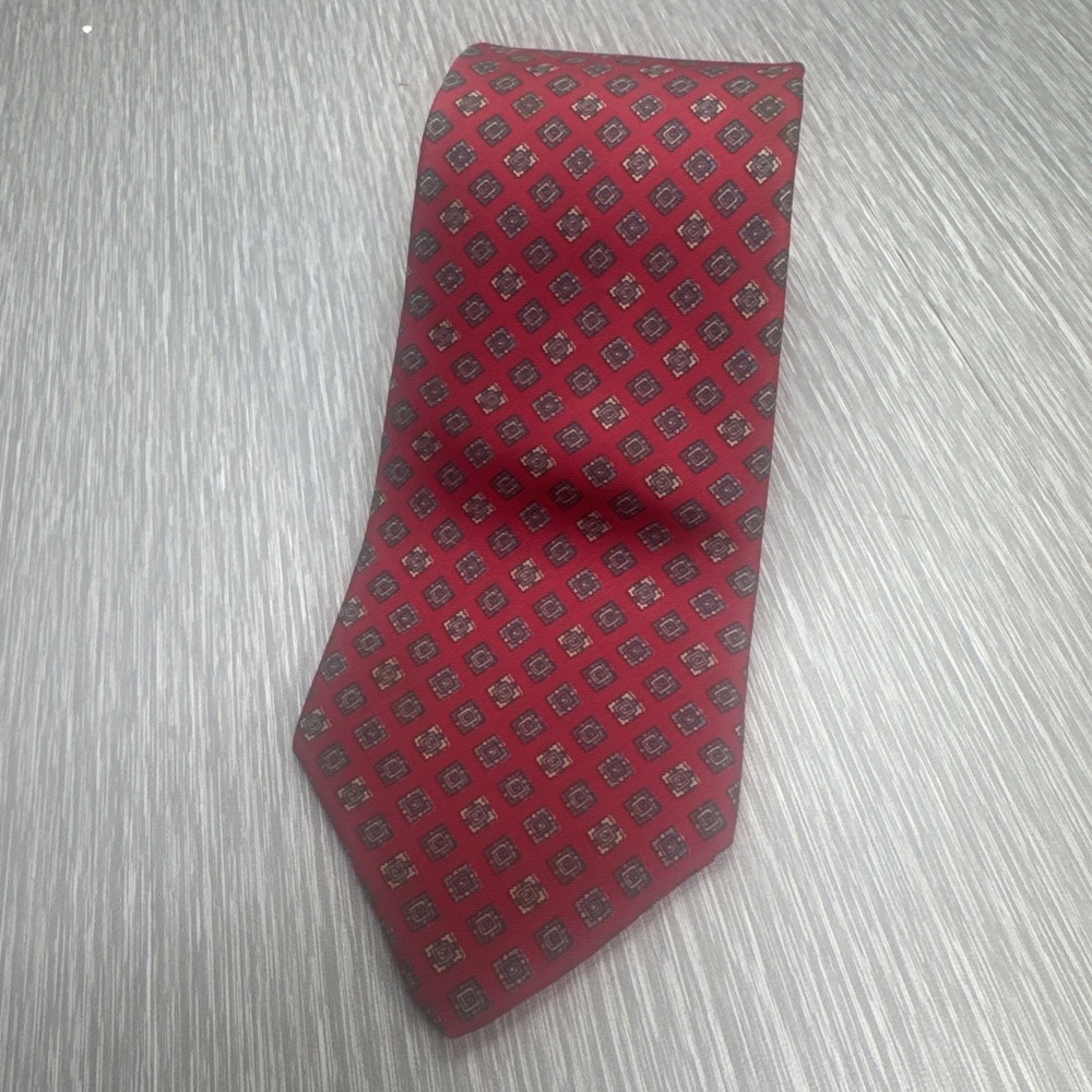 Yves Saint Laurent Red Geometric Print Silk Tie Made in USA Classic Menswear